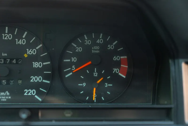 Mercedes-Benz 190 E 36