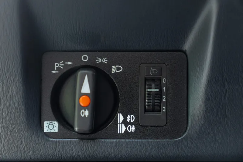 Mercedes-Benz 190 E 32