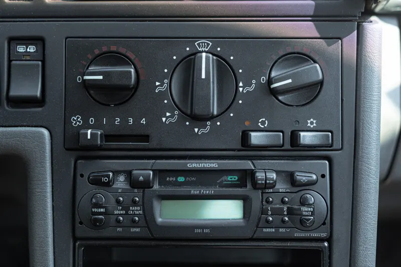 Volvo 850&nbsp;GLT 34