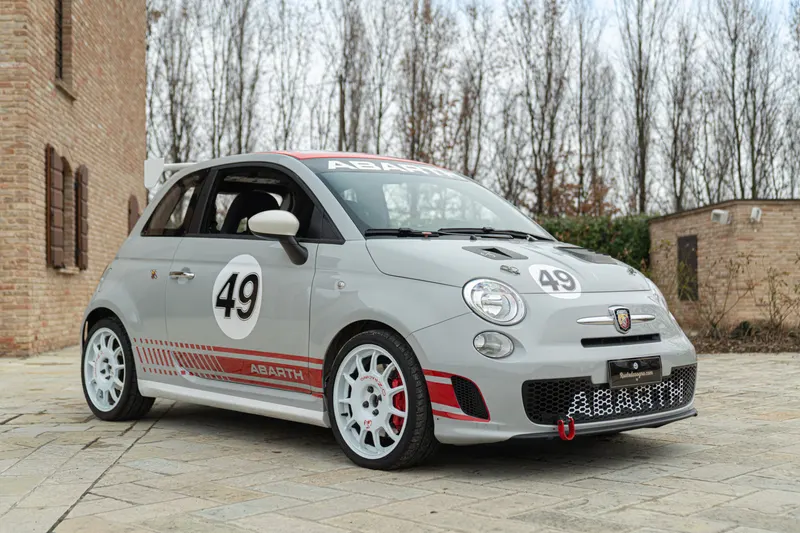 Abarth 500 Assetto Corse 42/49 Stradale 2