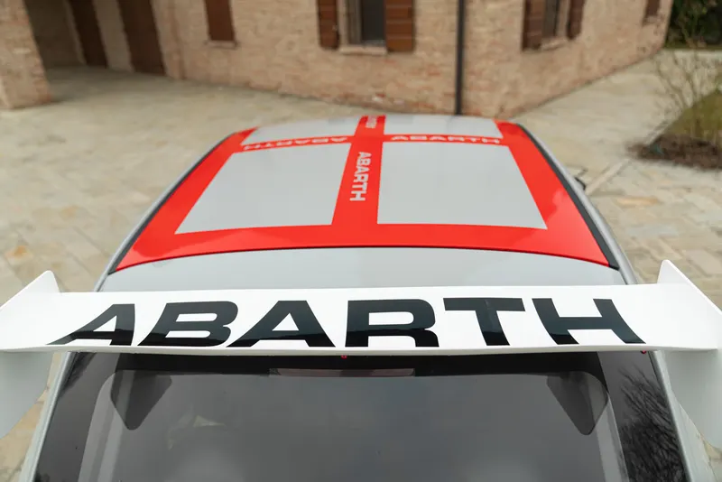 Abarth 500 Assetto Corse 42/49 Stradale 31