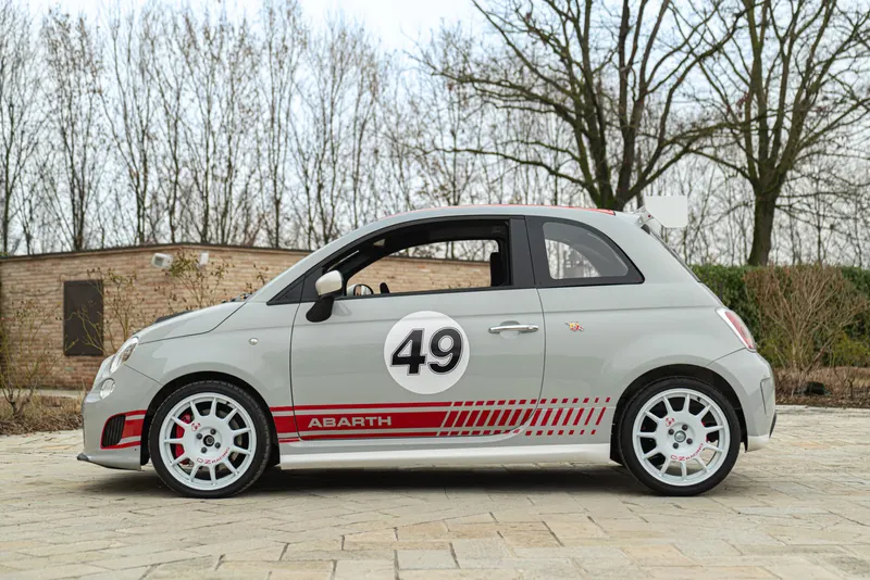 Abarth 500 Assetto Corse 42/49 Stradale 5