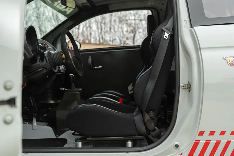 Abarth 500 Assetto Corse 42/49 Stradale 42