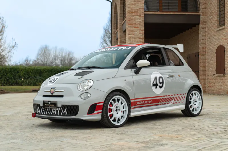 Abarth 500 Assetto Corse 42/49 Stradale 77