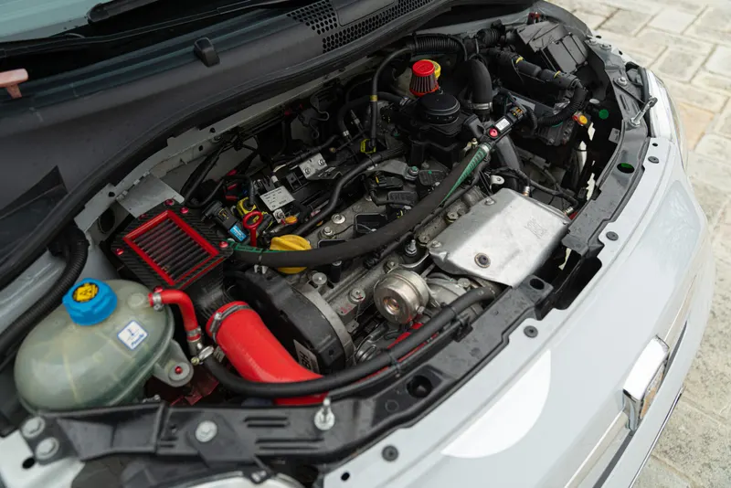 Abarth 500 Assetto Corse 42/49 Stradale 71