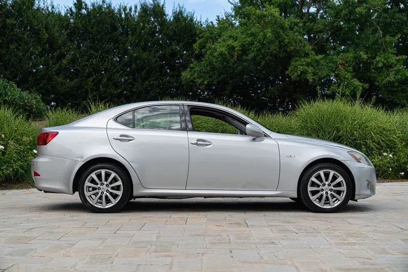 Lexus IS 220 D 5