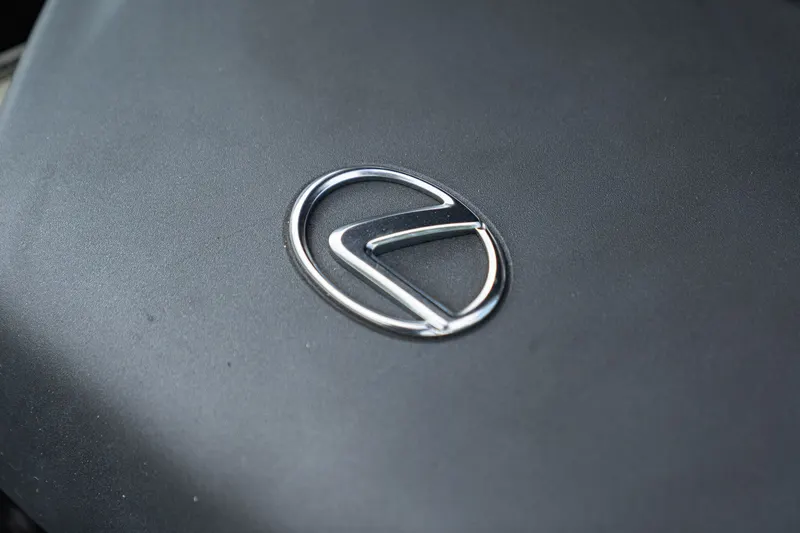Lexus IS 220 D 54