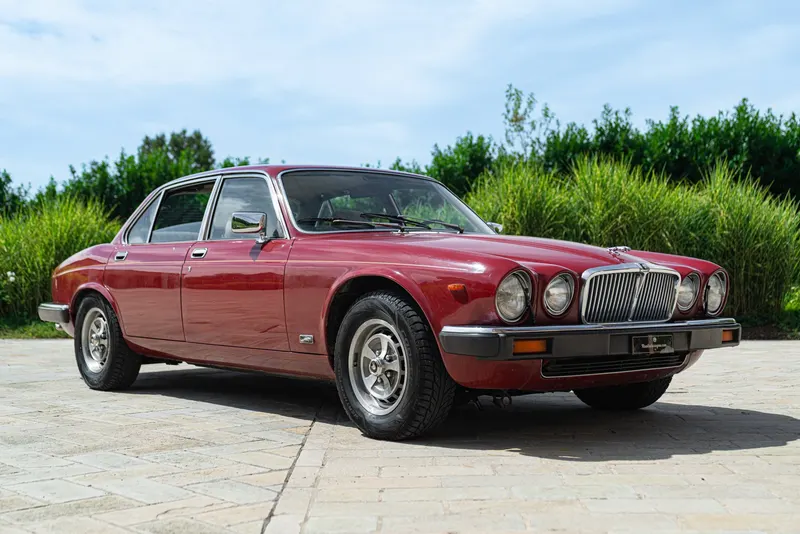 Jaguar XJ6 4.2 MANUALE 2