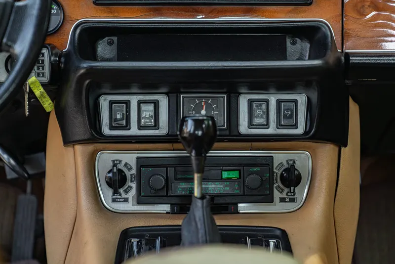 Jaguar XJ6 4.2 MANUALE 37
