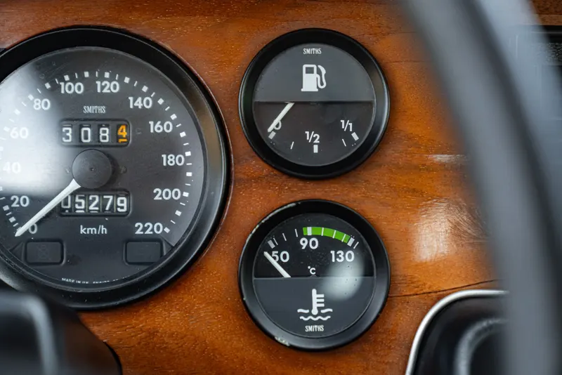 Jaguar XJ6 4.2 MANUALE 49