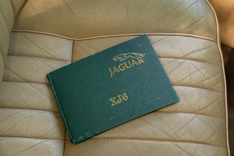 Jaguar XJ6 4.2 MANUALE 55