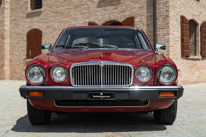 Jaguar XJ6 4.2 MANUALE 3