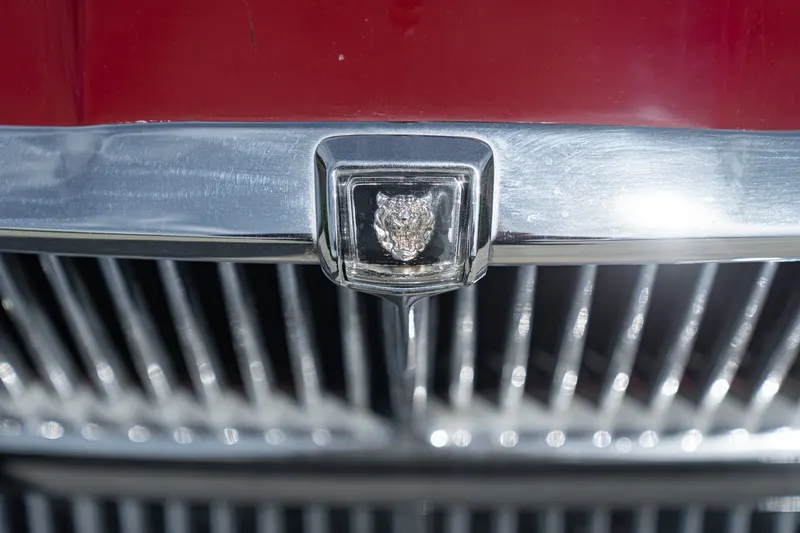 Jaguar XJ6 4.2 MANUALE 13