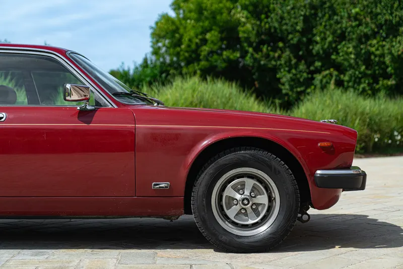 Jaguar XJ6 4.2 MANUALE 24