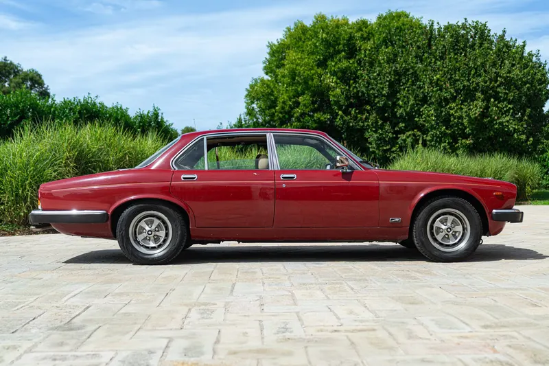 Jaguar XJ6 4.2 MANUALE 4