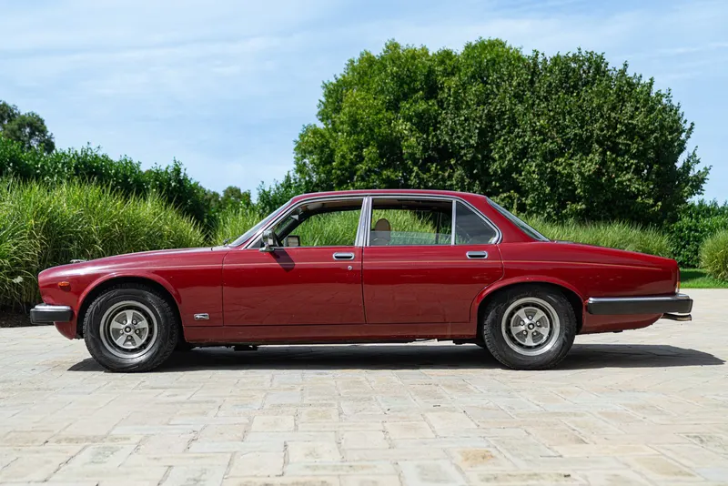 Jaguar XJ6 4.2 MANUALE 5