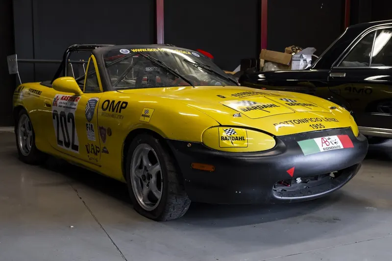 Mazda MX 5 RACING 2