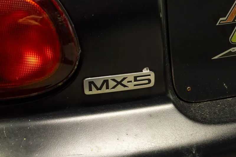 Mazda MX 5 RACING 7