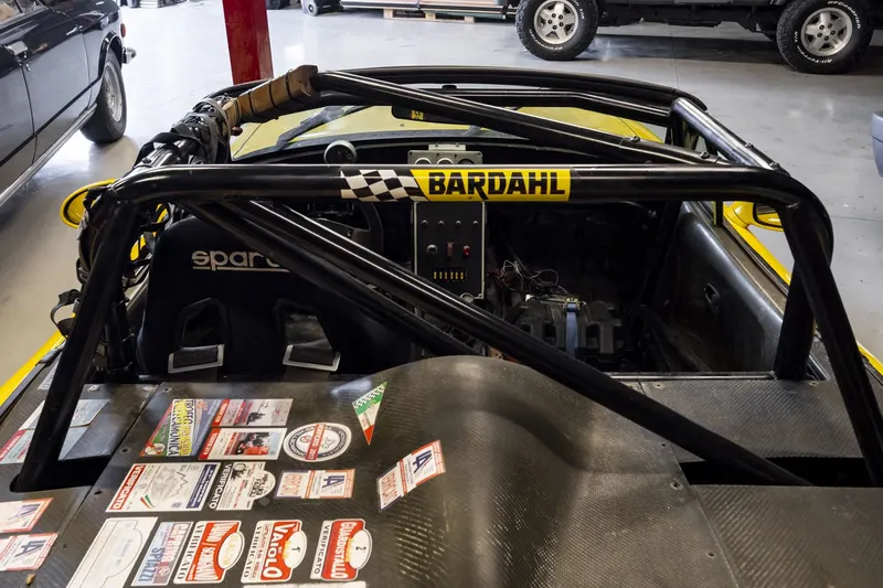 Mazda MX 5 RACING 23