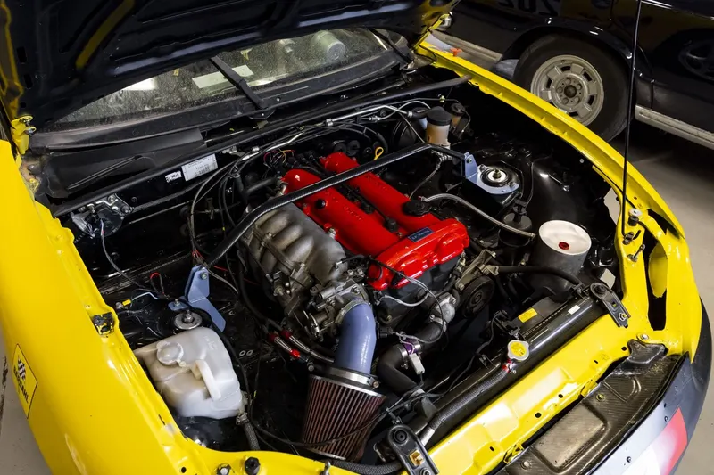 Mazda MX 5 RACING 24