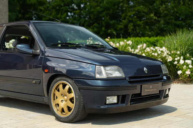 Renault CLIO&nbsp;WILLIAMS 2.0 16V 24