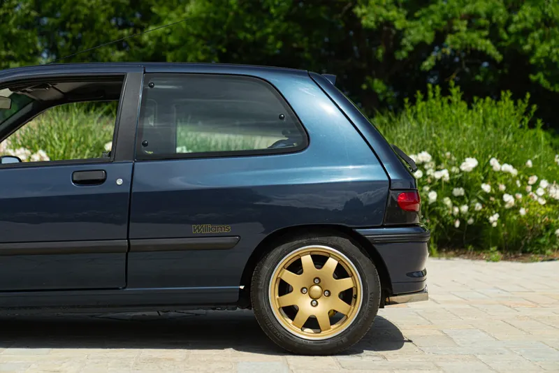 Renault CLIO&nbsp;WILLIAMS 2.0 16V 20