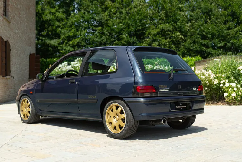 Renault CLIO&nbsp;WILLIAMS 2.0 16V 7