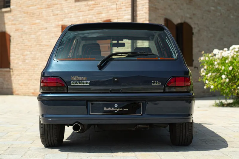 Renault CLIO&nbsp;WILLIAMS 2.0 16V 8