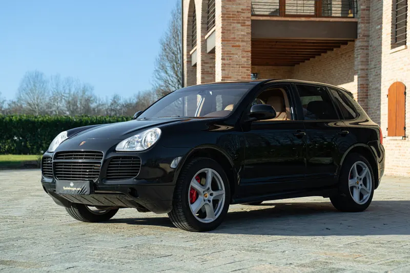 Porsche CAYENNE TURBO S 70