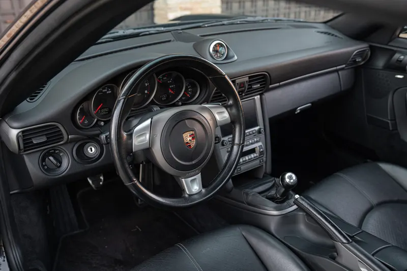 Porsche 997 (911) 3.6 CARRERA COUPE’ 33
