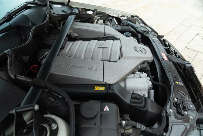 Mercedes-Benz CLK 63 AMG BLACK SERIES 72