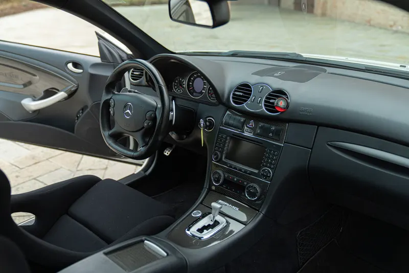 Mercedes-Benz CLK 63 AMG BLACK SERIES 31