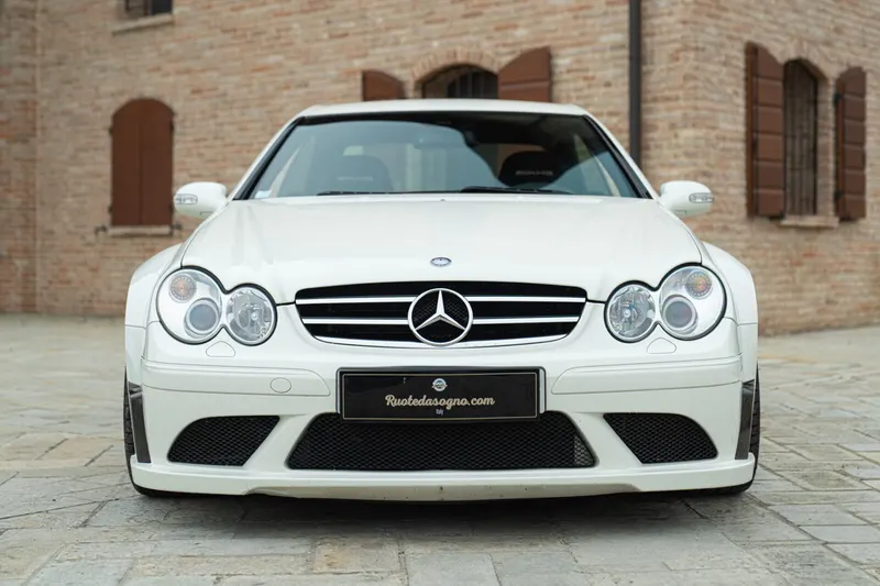 Mercedes-Benz CLK 63 AMG BLACK SERIES 3