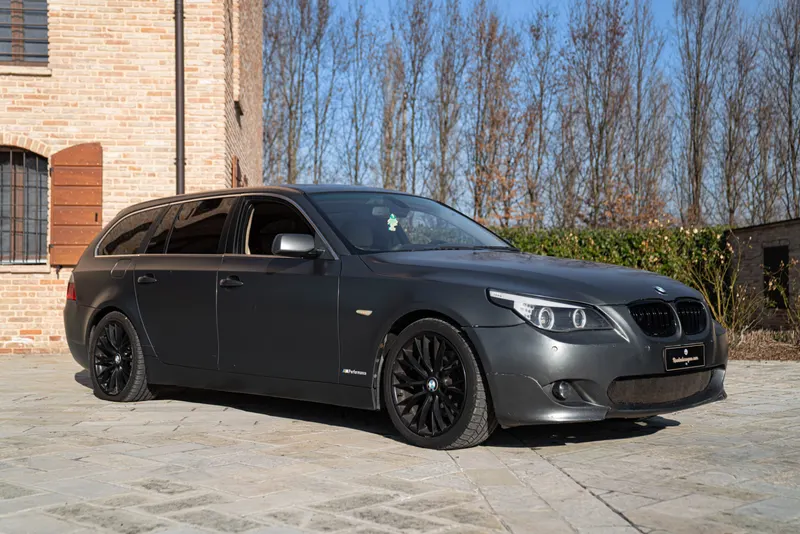 BMW 530 D TOURING 2