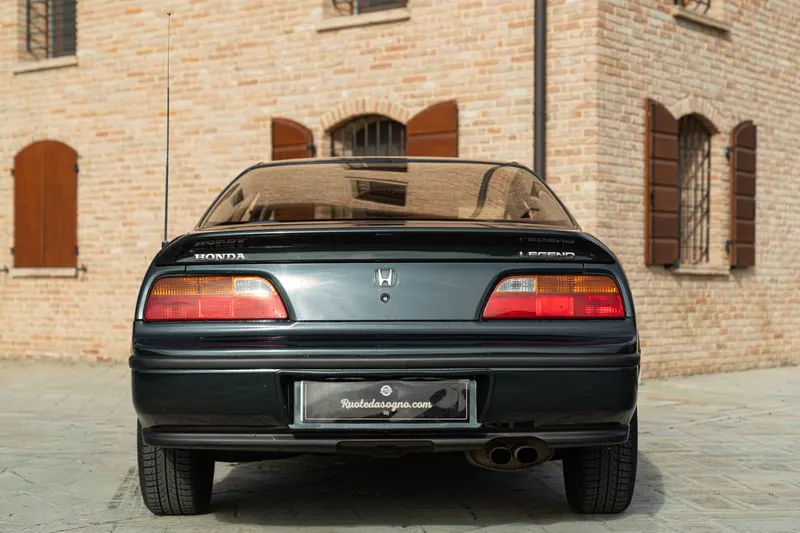 Honda LEGEND COUPE’ 8