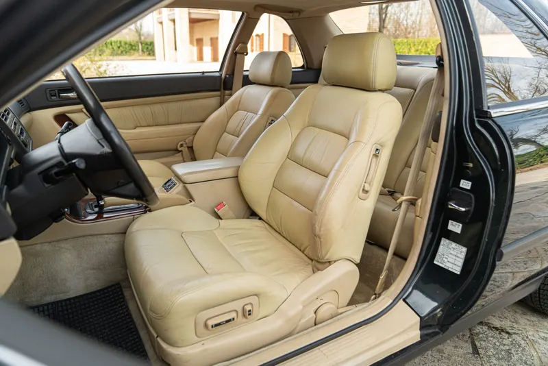 Honda LEGEND COUPE’ 24