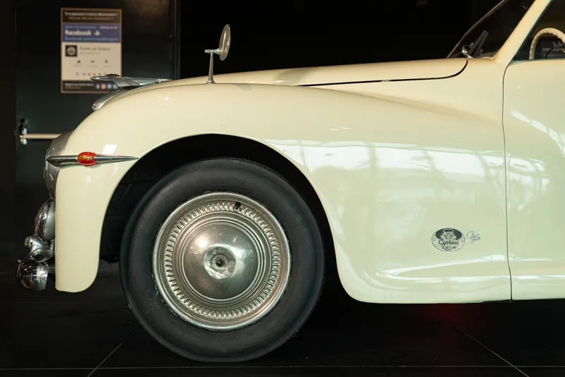 Fiat 1100 BERLINETTA GHIA 18