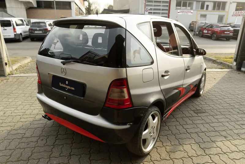 Mercedes-Benz A160 Mika Hakkinen Edition 7