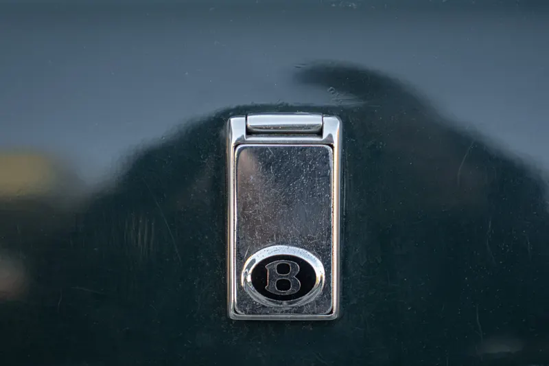 Bentley EIGHT SALOON 15