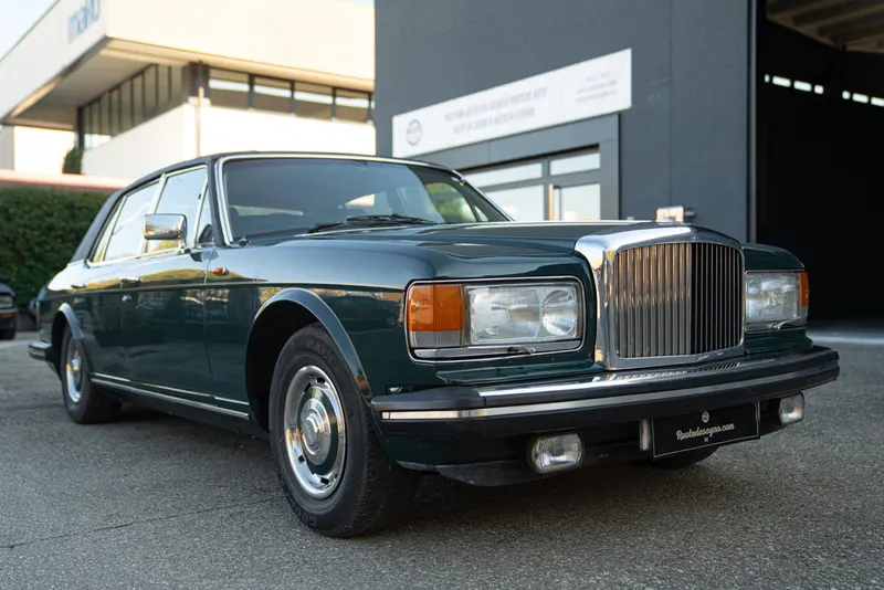 Bentley EIGHT SALOON 2