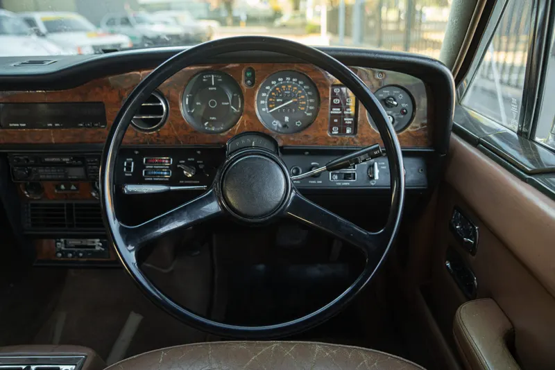 Bentley EIGHT SALOON 52