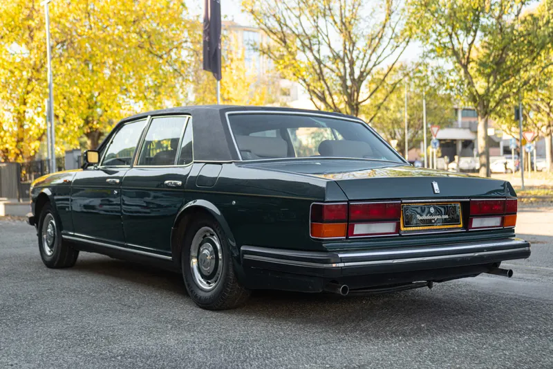 Bentley EIGHT SALOON 6