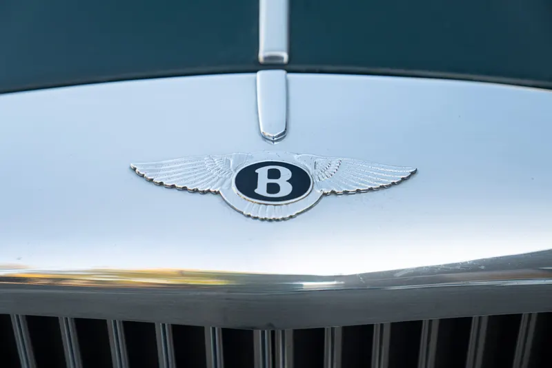 Bentley EIGHT SALOON 25