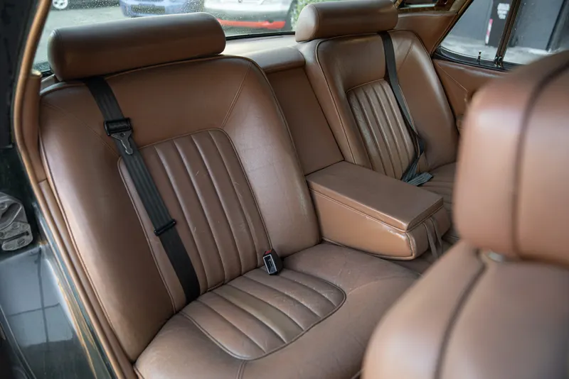 Bentley EIGHT SALOON 30