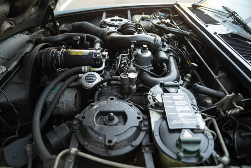 Bentley EIGHT SALOON 71