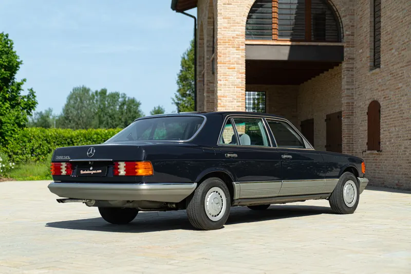 Mercedes-Benz 500 SEL 6
