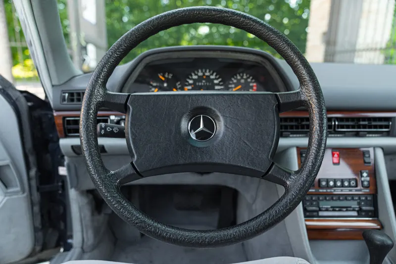 Mercedes-Benz 500 SEL 50
