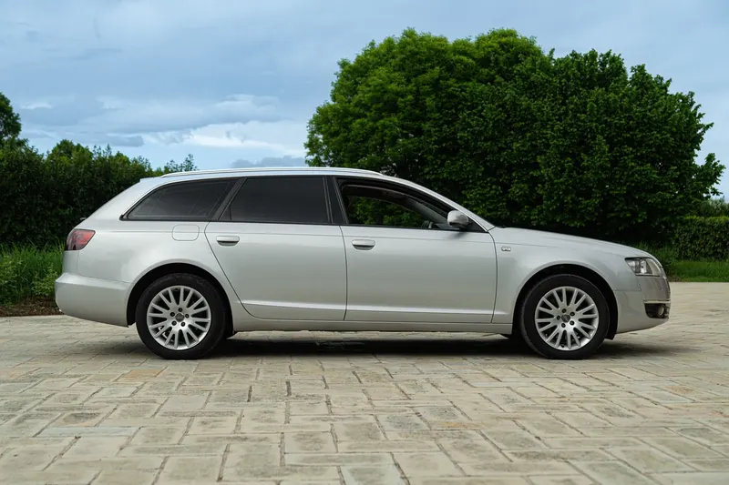 Audi A6 V6 2.7 4