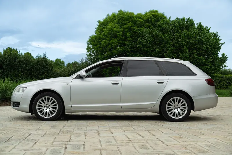 Audi A6 V6 2.7 5