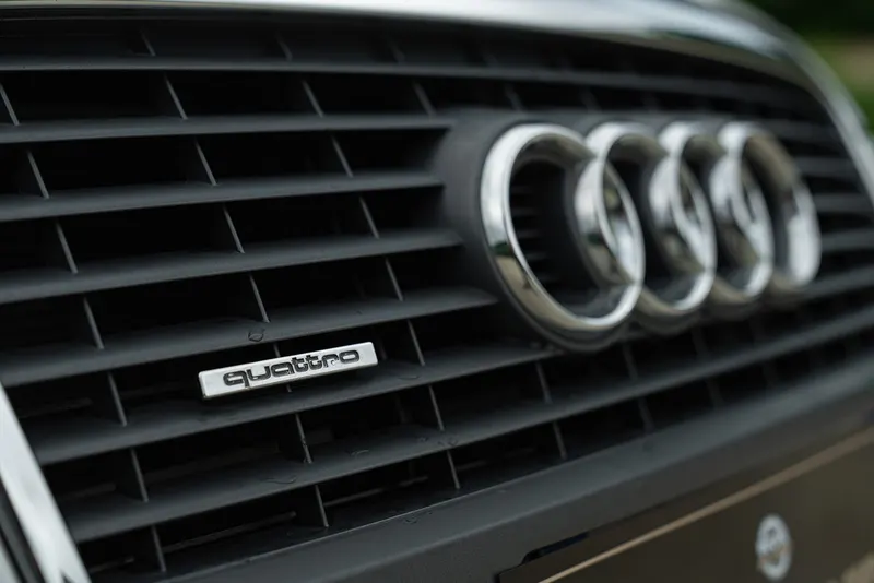 Audi A6 V6 2.7 20